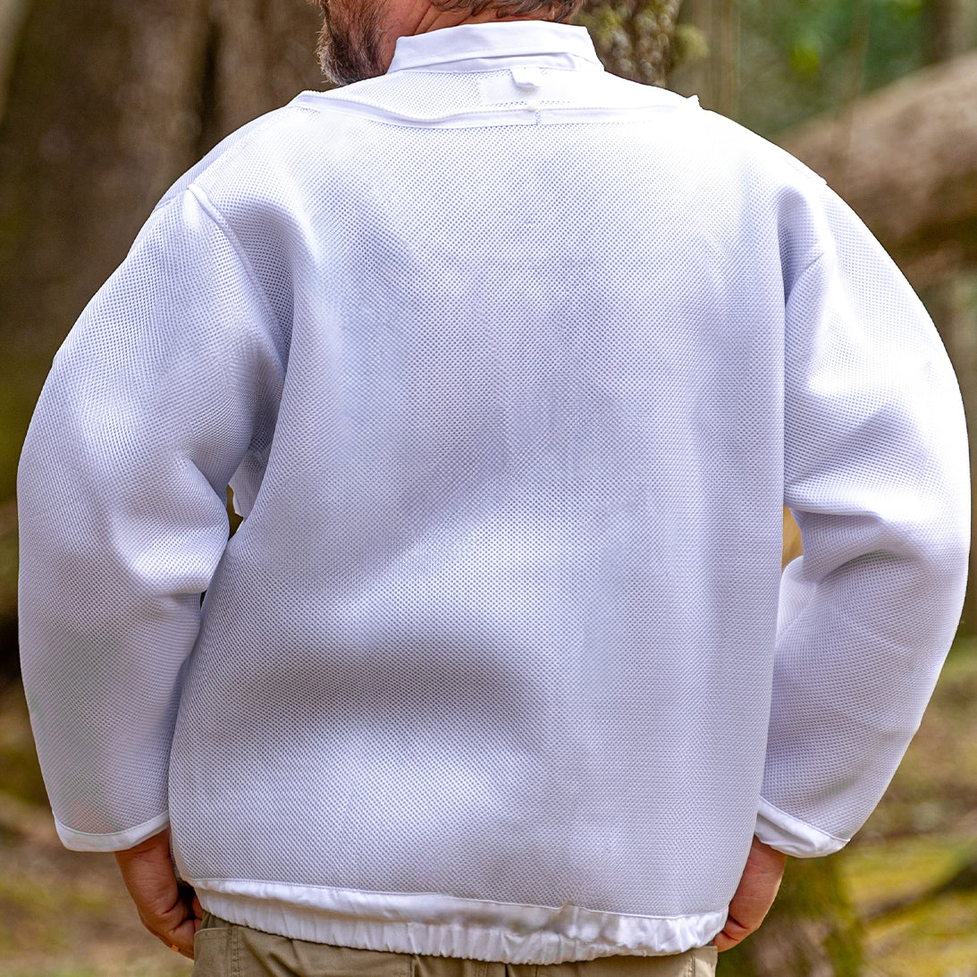 Lightweight ventilated beekeeping jacket without veil – breathable mesh, sting-resistant protection